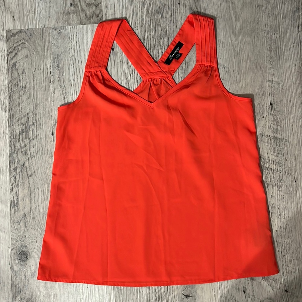 🔥 Forever 21 Crossover Tank Top